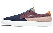 Фото № 1 с приближением к товару «‎Nike Shane SB 'Midnight Navy Pink Oxford'»