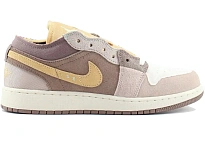 Фото № 1 с приближением к товару «‎Jordan 1 Low SE Craft Taupe Haze »