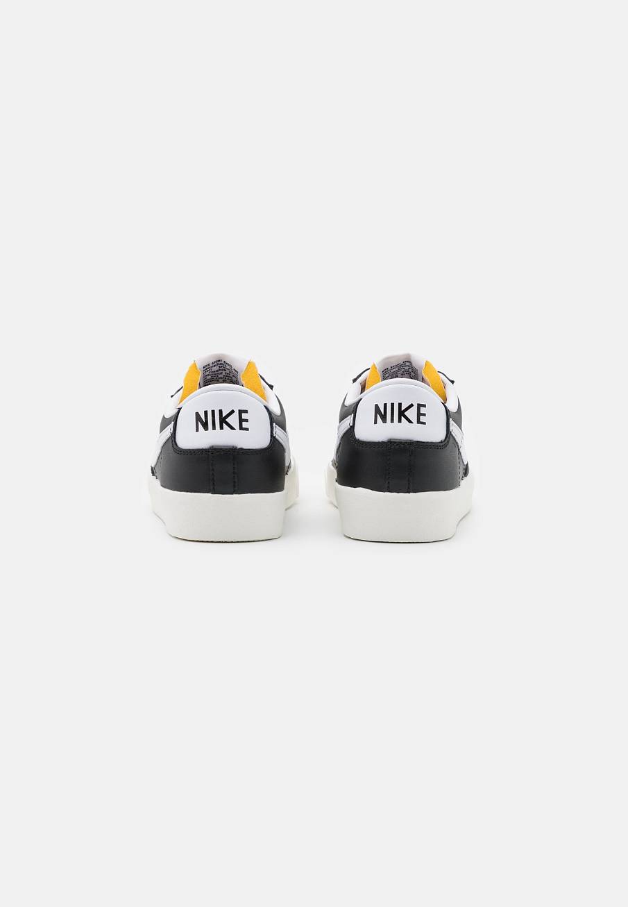 Фото № 2 с приближением к товару «‎Nike Blazer ’77 Vntg »