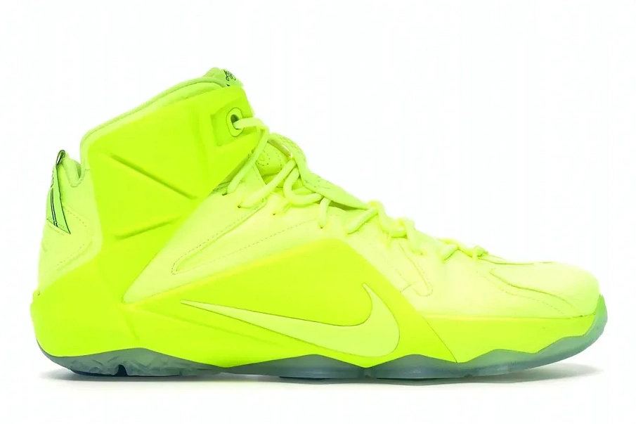 Фото № 1 с приближением к товару «‎Nike LeBron 12 EXT Tennis Ball»