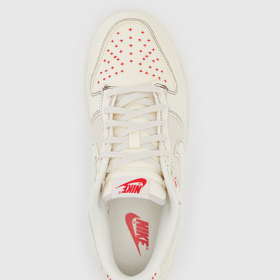 Фото № 4 с приближением к товару «‎Nike Dunk Retro SE DC »