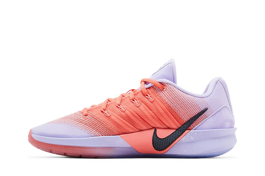 Фото № 4 с приближением к товару «‎Nike Women's Sabrina 3 Radiant»