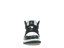 Фото № 2 с приближением к товару «‎Jordan 1 Mid»