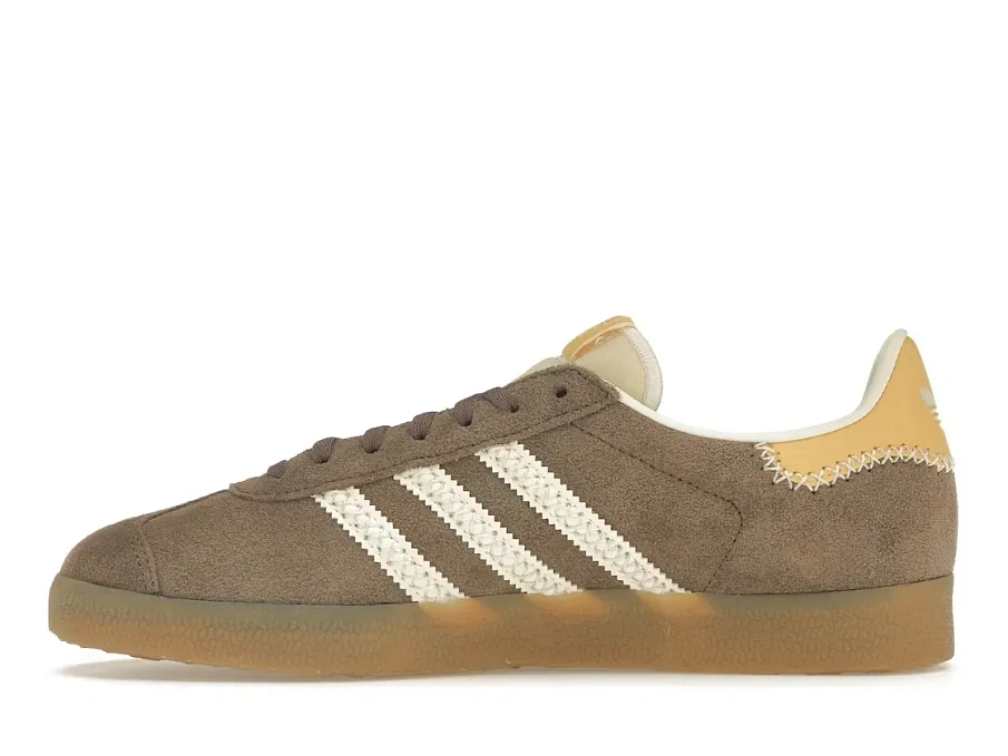 Фото № 3 с приближением к товару «‎adidas Gazelle»