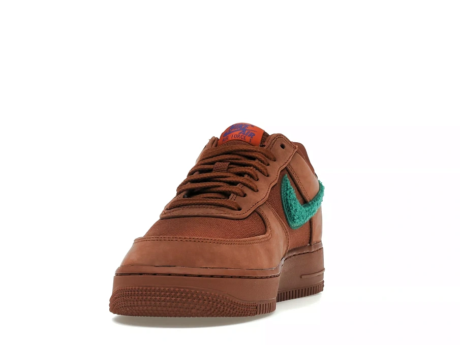 Фото № 4 с приближением к товару «‎Nike Air Force 1 Low La Familia»