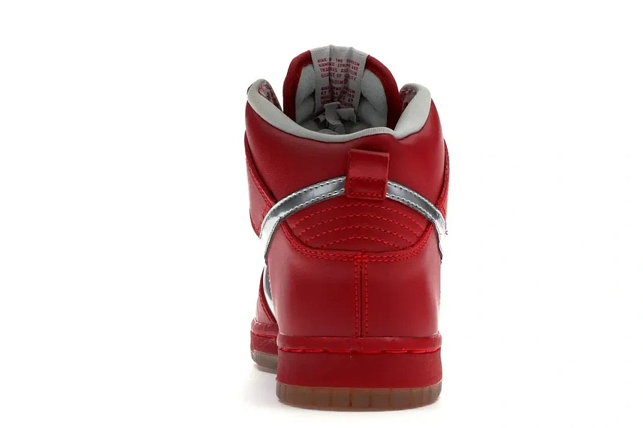 Фото № 4 с приближением к товару «‎Nike SB Dunk High Mork & Mindy»