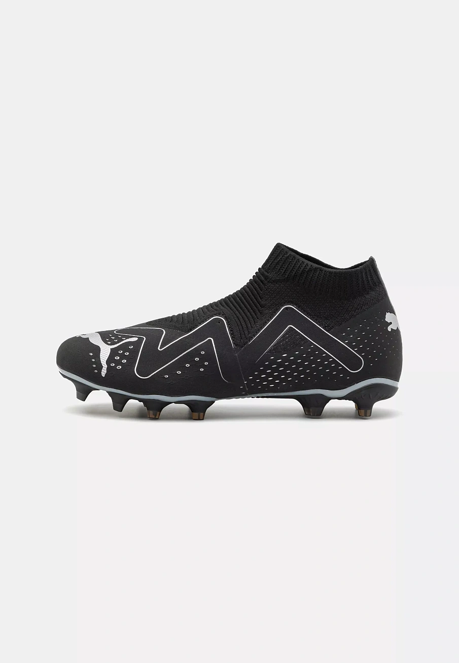 Фото № 1 с приближением к товару «‎FUTURE MATCH LACELESS FG/AG»