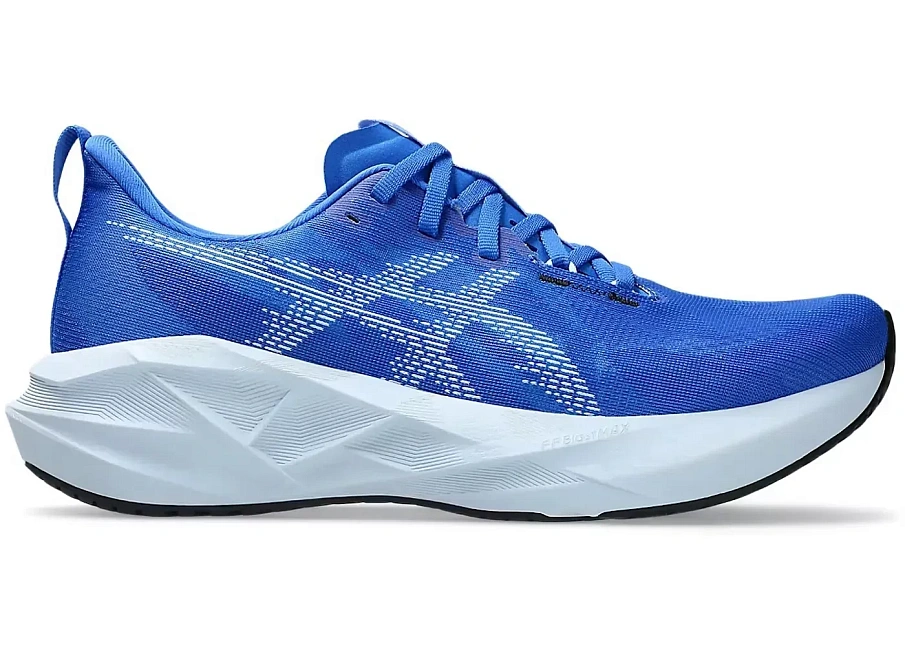 Фото № 1 с приближением к товару «‎ASICS Novablast 5»