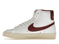 Фото № 3 с приближением к товару «‎Nike Blazer Mid 77 SE Sisterhood »