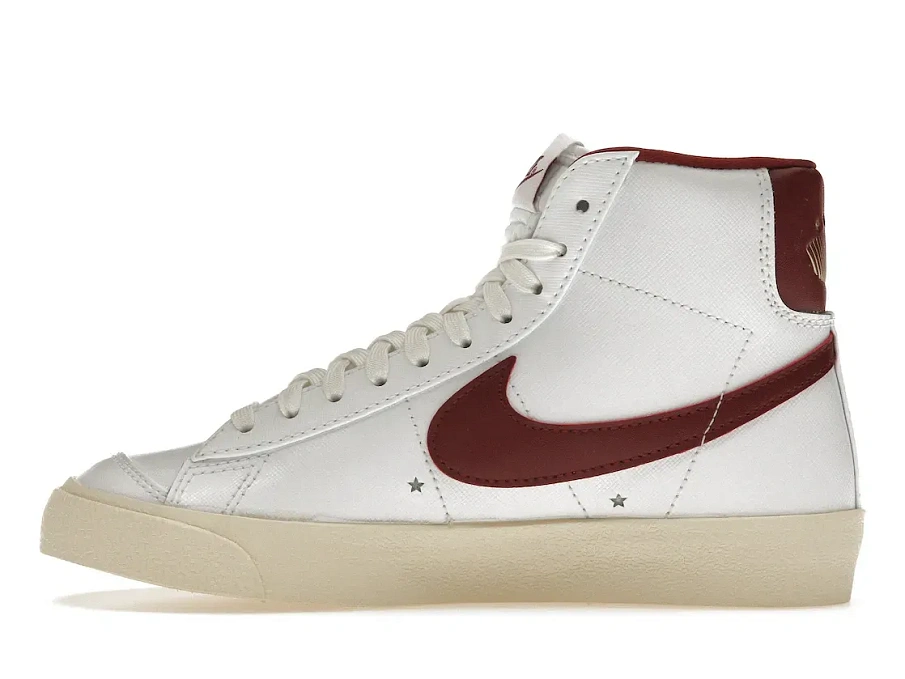 Фото № 3 с приближением к товару «‎Nike Blazer Mid 77 SE Sisterhood »