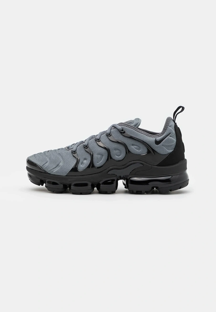 Фото № 1 с приближением к товару «‎AIR VAPORMAX PLUS UNISEX»