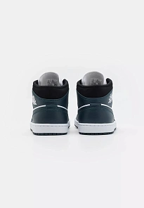 Фото № 3 с приближением к товару «‎AIR JORDAN 1 MID»