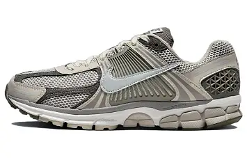  Nike Air Zoom Vomero 5 Running shoes - 1