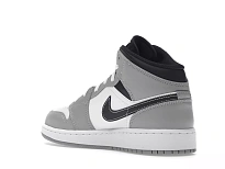Фото № 6 с приближением к товару «‎Jordan 1 Mid Light Smoke Grey »