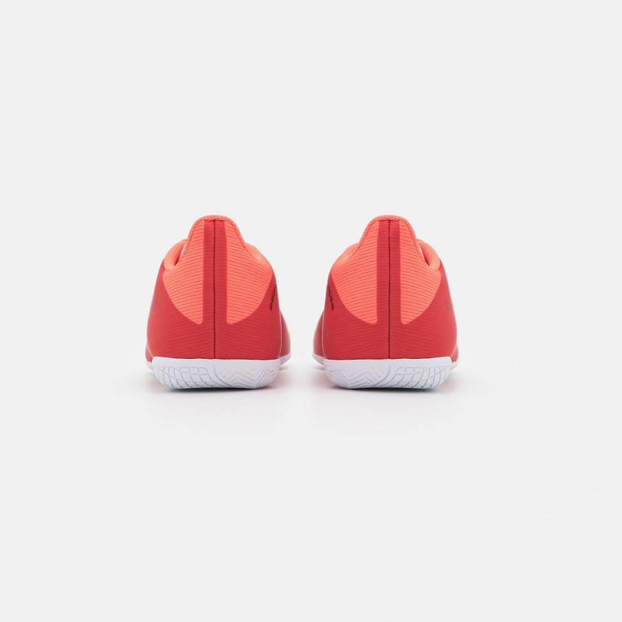 Фото № 3 с приближением к товару «‎Adidas X Indoor »