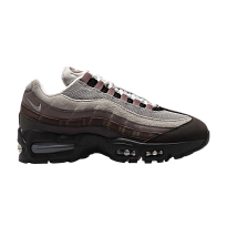 Фото № 1 с приближением к товару «‎Nike Women's Air Max 95 OG Velvet Brown»