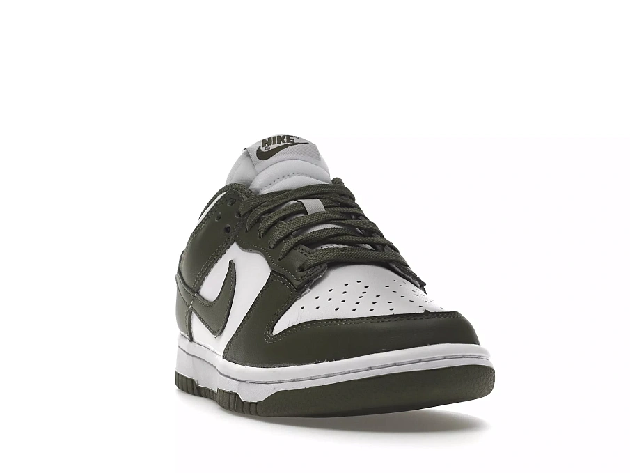 Фото № 3 с приближением к товару «‎Nike Dunk Low Medium Olive »
