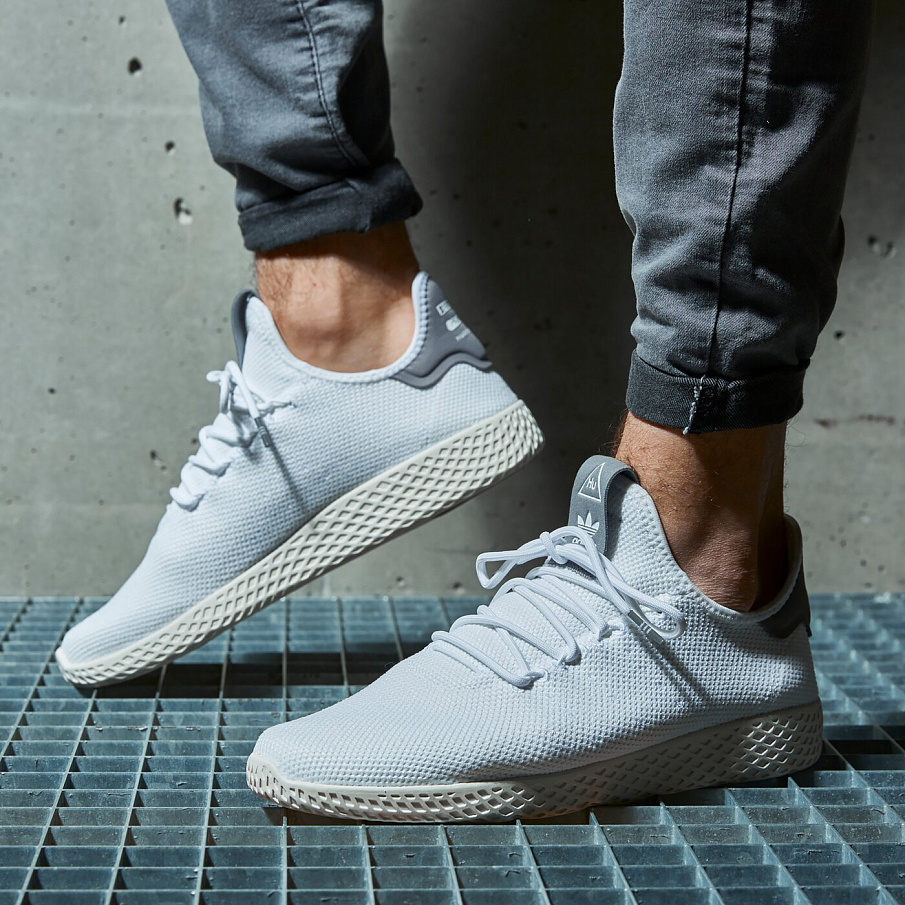 Фото № 3 с приближением к товару «‎Adidas PW HU»