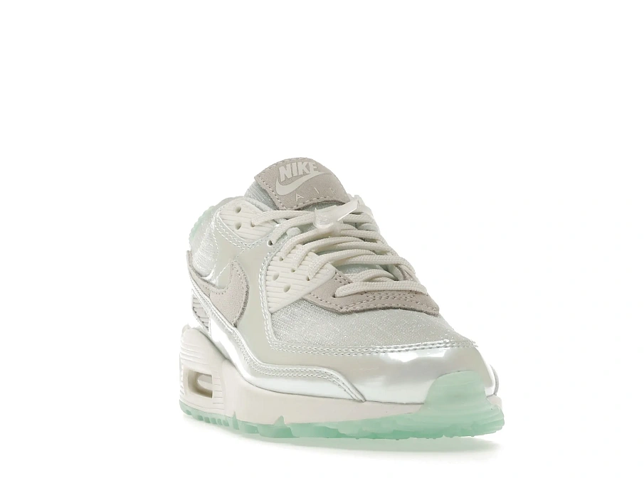 Фото № 3 с приближением к товару «‎Nike Air Max 90 The Future is Clear »