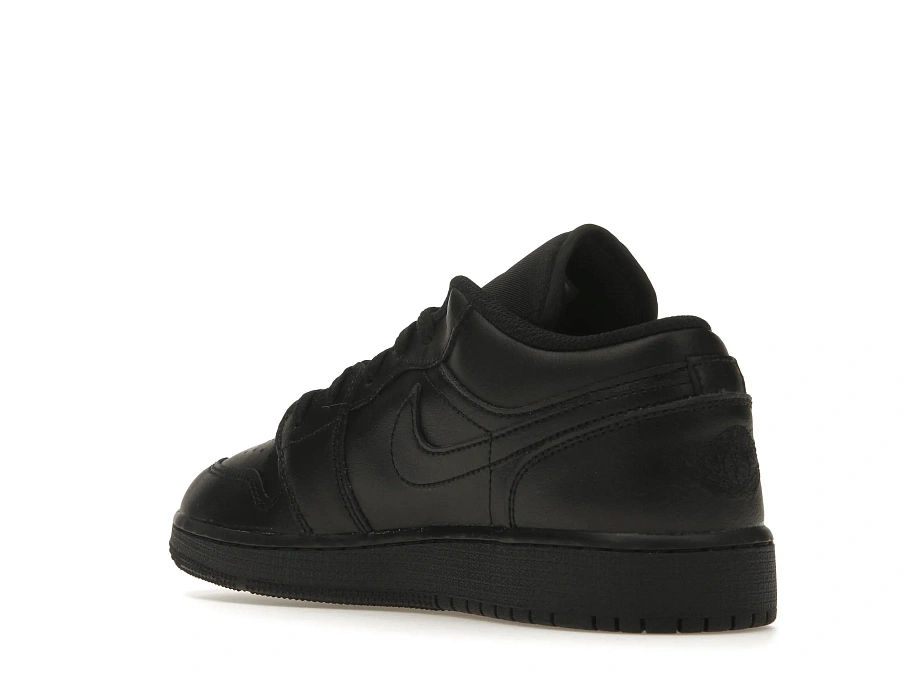 Фото № 6 с приближением к товару «‎Jordan 1 Low Triple Black (2022) »