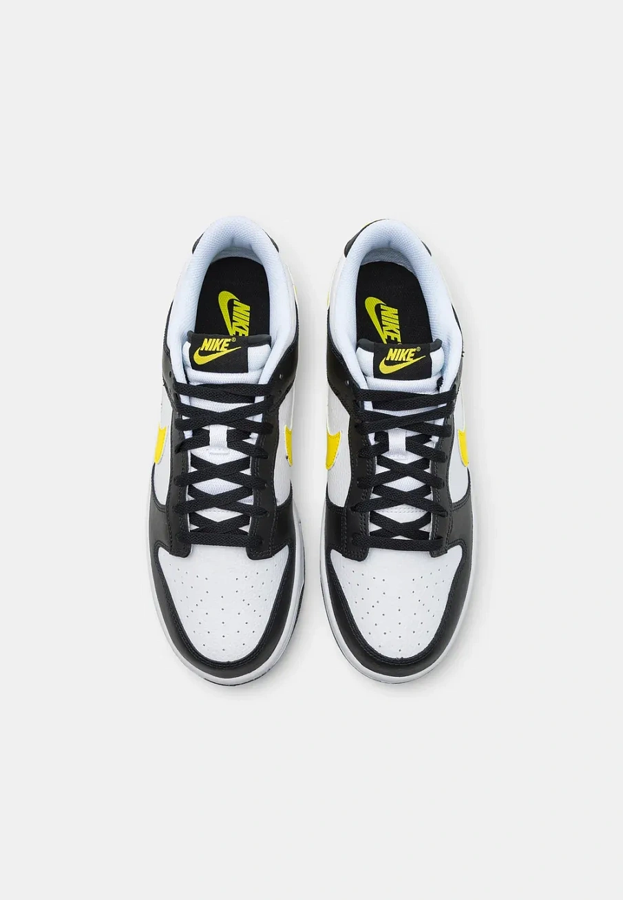 Фото № 4 с приближением к товару «‎DUNK UNISEX»