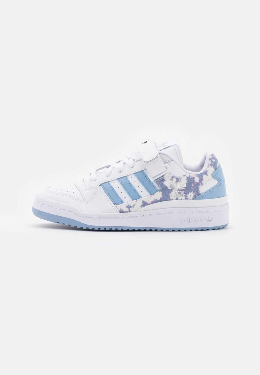 Фото № 1 с приближением к товару «‎Adidas Forum »