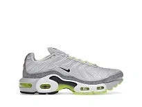 Фото № 1 с приближением к товару «‎Nike Air Max Plus»