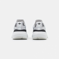 Фото № 4 с приближением к товару «‎Adidas Swift 22 »