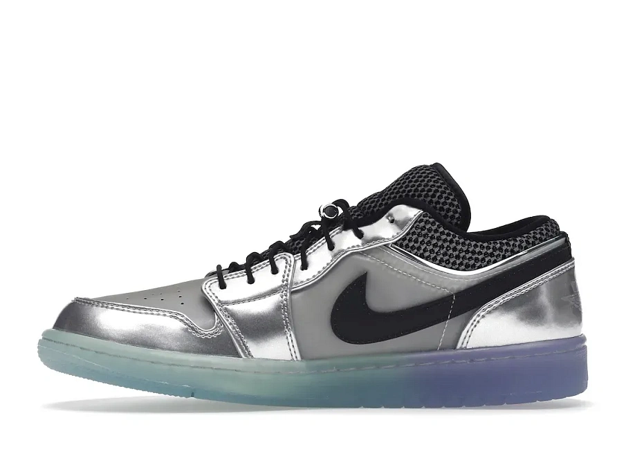 Фото № 3 с приближением к товару «‎Jordan 1 Low Toggle Silver »