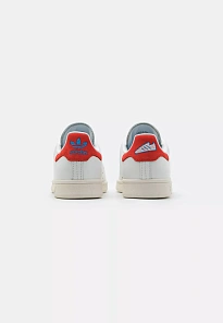Фото № 3 с приближением к товару «‎STAN SMITH»