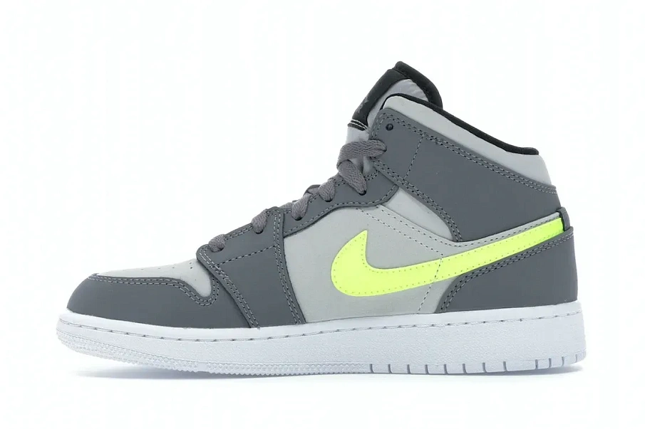 Фото № 3 с приближением к товару «‎Jordan 1 Mid Gunsmoke Volt »