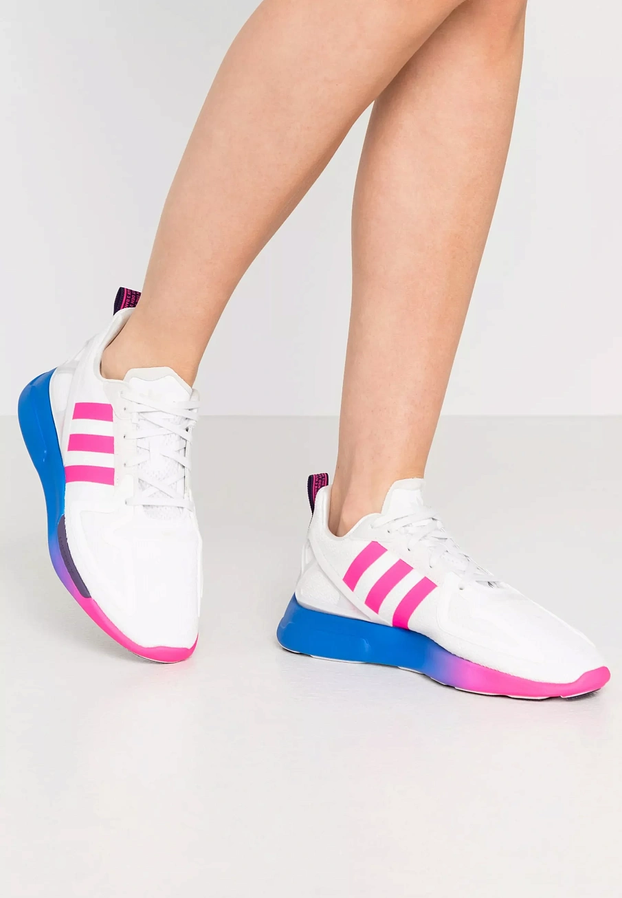 Фото № 1 с приближением к товару «‎ZX 2K FLUX»