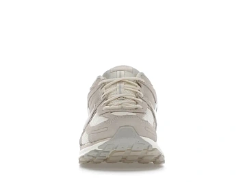 Nike Zoom Vomero 5 - 2