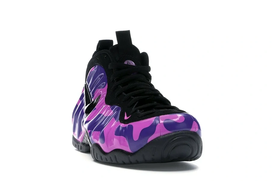 Фото № 2 с приближением к товару «‎Nike Air Foamposite Pro Purple Camo»