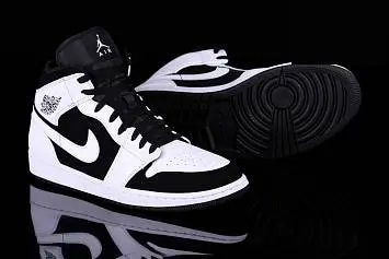 Nike Air Jordan 1 Retro Tuxedo  - 1