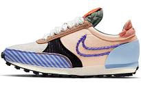 Фото № 1 с приближением к товару «‎Nike Daybreak-Type Crimson Tint»