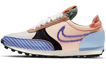 Nike Daybreak-Type Crimson Tint - 1