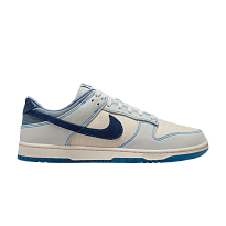 Фото № 1 с приближением к товару «‎Nike Dunk Low Retro SE Blue Void»