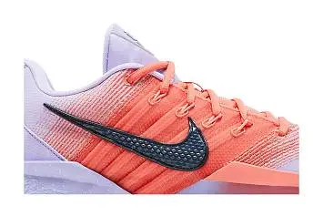 Nike Women's Sabrina 3 Radiant - 3