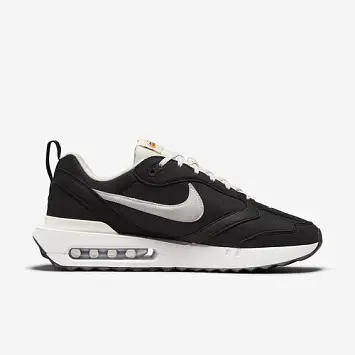 Nike Air Max Dawn - 3