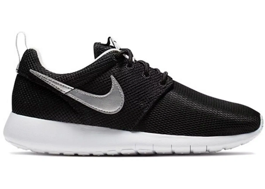 Фото № 1 с приближением к товару «‎Nike Roshe One»