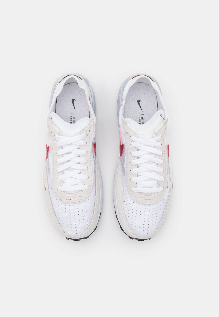 Фото № 4 с приближением к товару «‎Nike Waffle One »