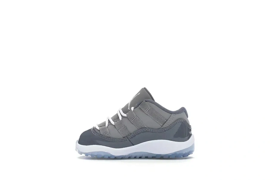 Фото № 3 с приближением к товару «‎Jordan 11 Retro Low»