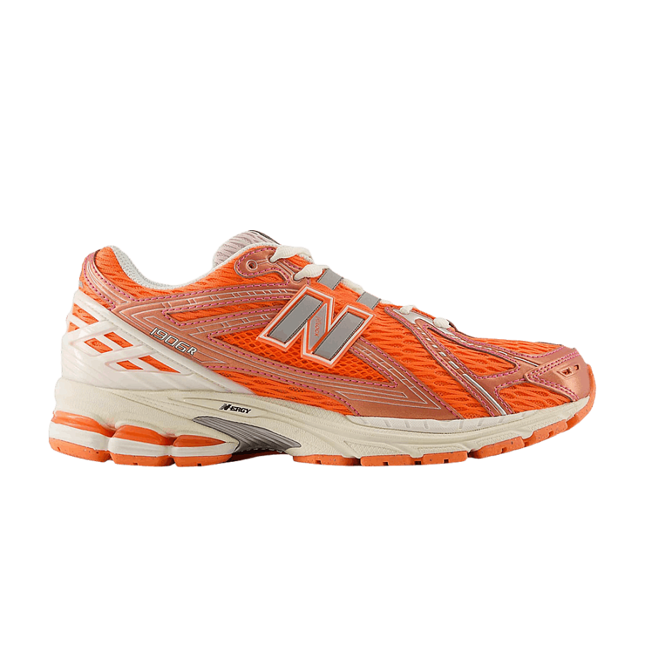 Фото № 1 с приближением к товару «‎New Balance 1906R Tangerine Heat Stone Pink»