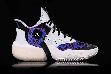 Nike Air Jordan React Elevation Quai 54 Luka Doncic - 2