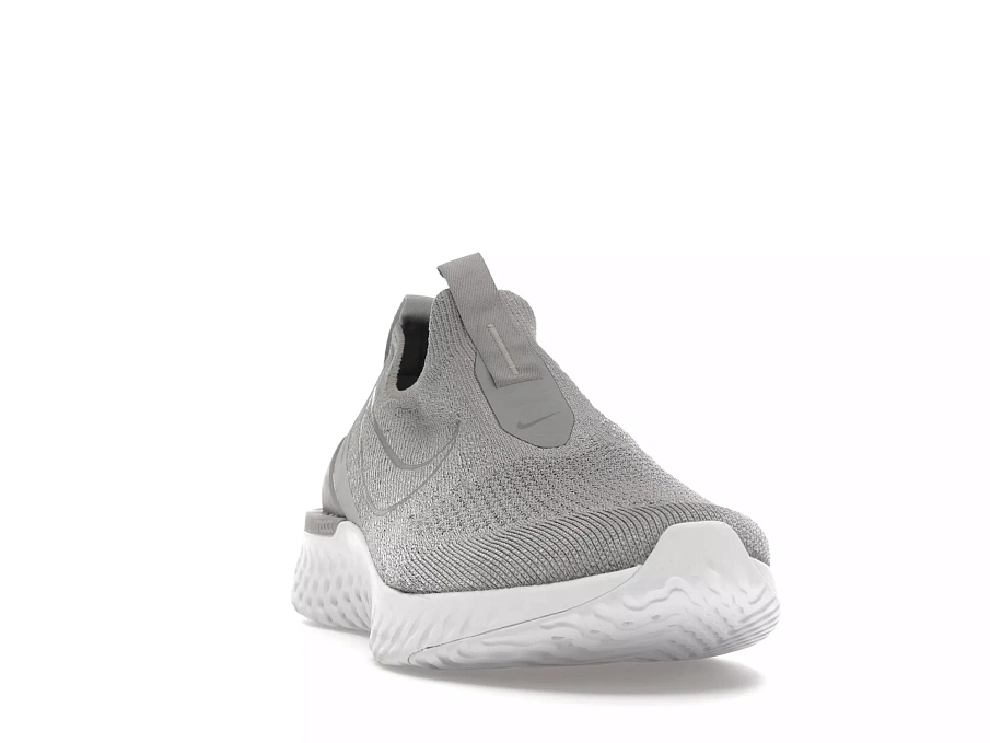 Фото № 3 с приближением к товару «‎Nike Epic Phantom React Flyknit Wolf Grey»
