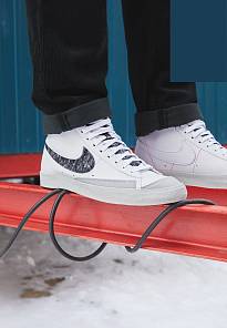 Фото № 3 с приближением к товару «‎Nike Blazer ’77 »
