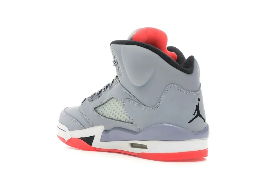 Фото № 5 с приближением к товару «‎Jordan 5 Retro Hot Lava »
