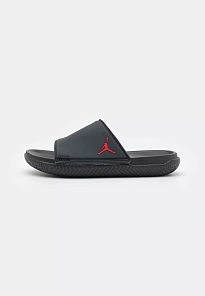 Фото № 1 с приближением к товару «‎JORDAN PLAY SLIDE»