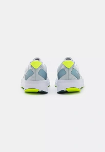 Фото № 4 с приближением к товару «‎ADIZERO SL»